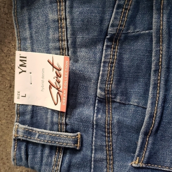 YMI Distress Mini Skirt - Picture 8 of 8